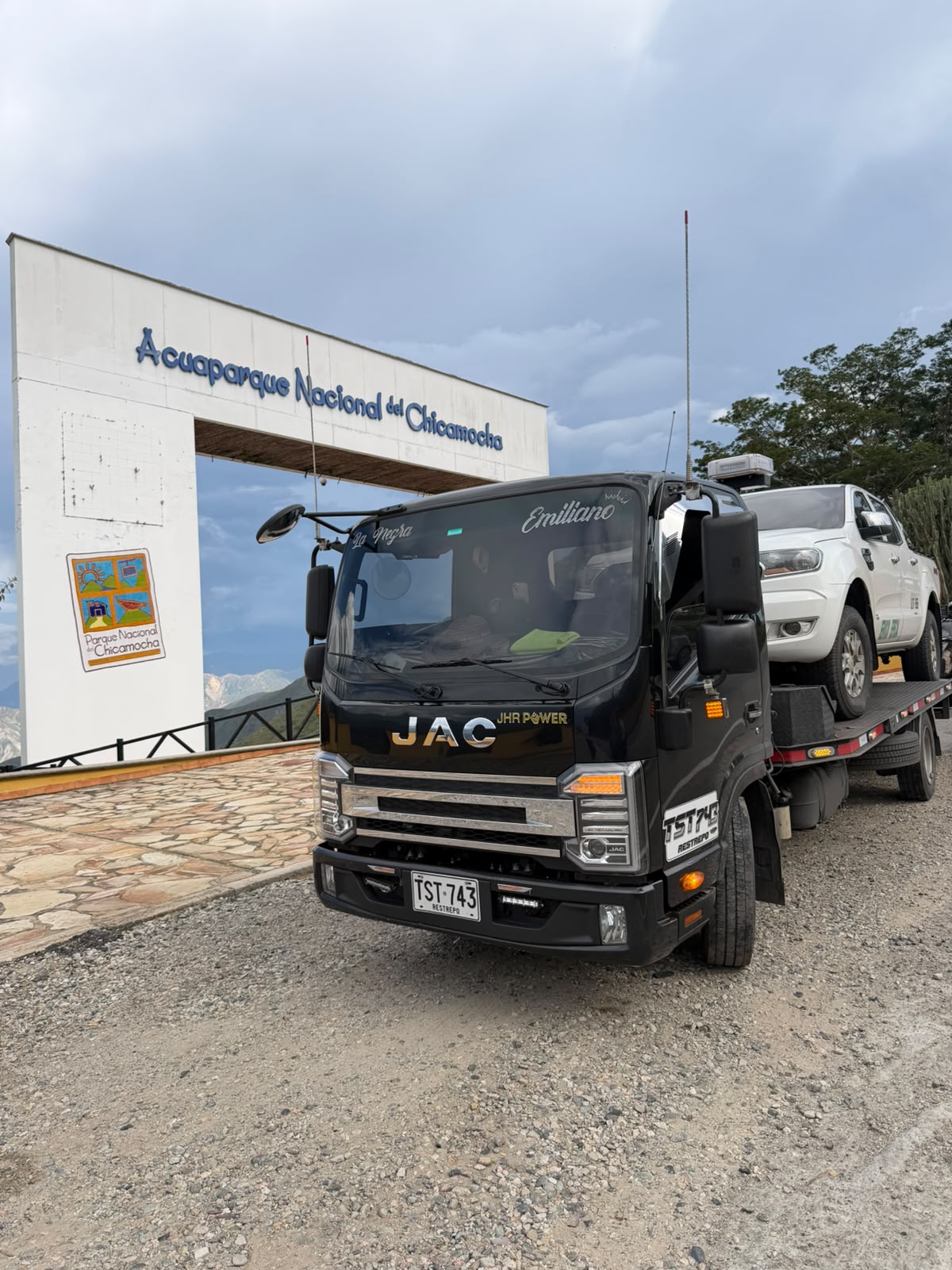 Grúa en Villavicencio TLM 3